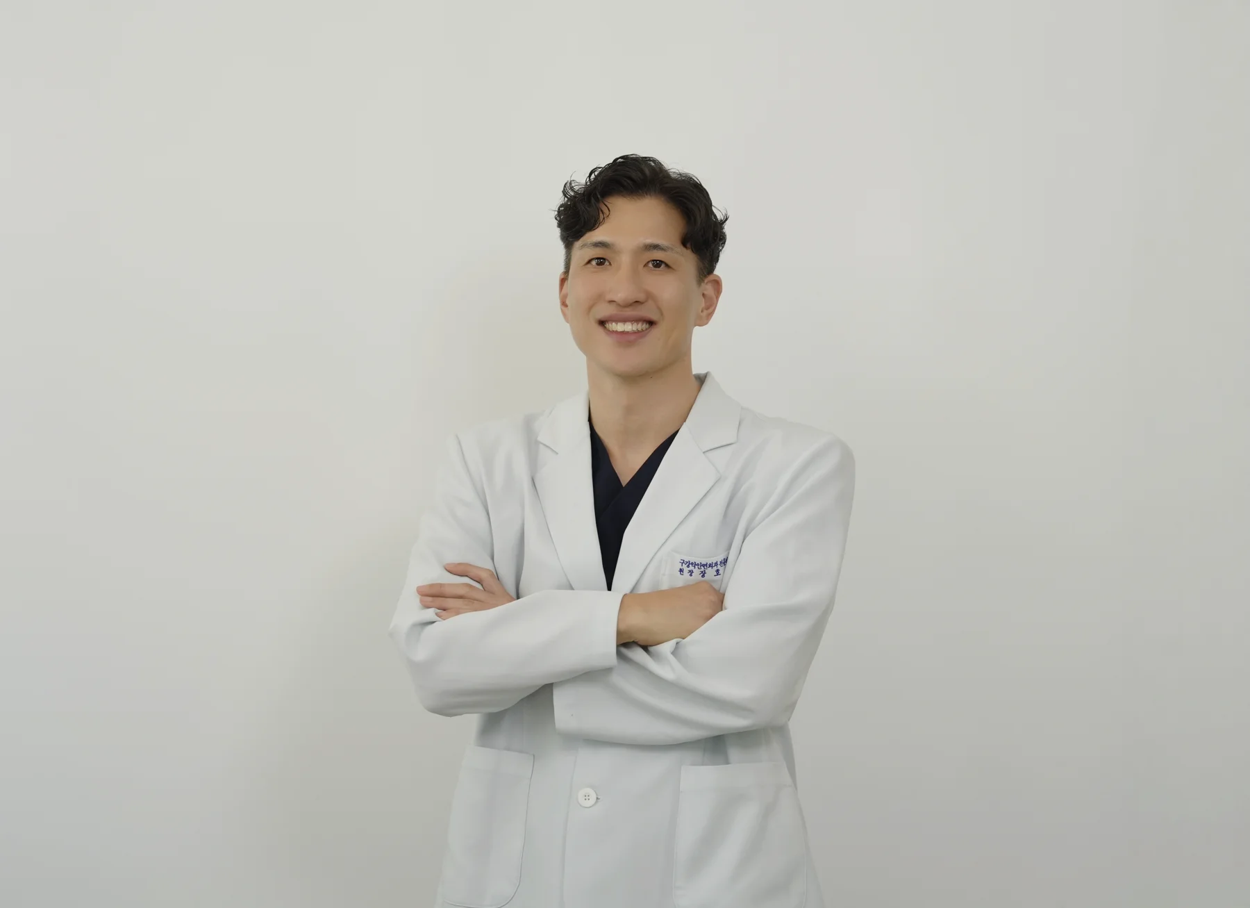 장호열치과 장호열 대표원장